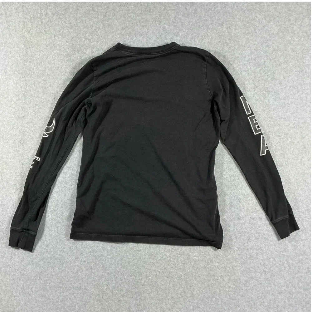 Nike Chicago Bulls NBA Long Sleeve Graphic Tee Black Kids Small Shirt